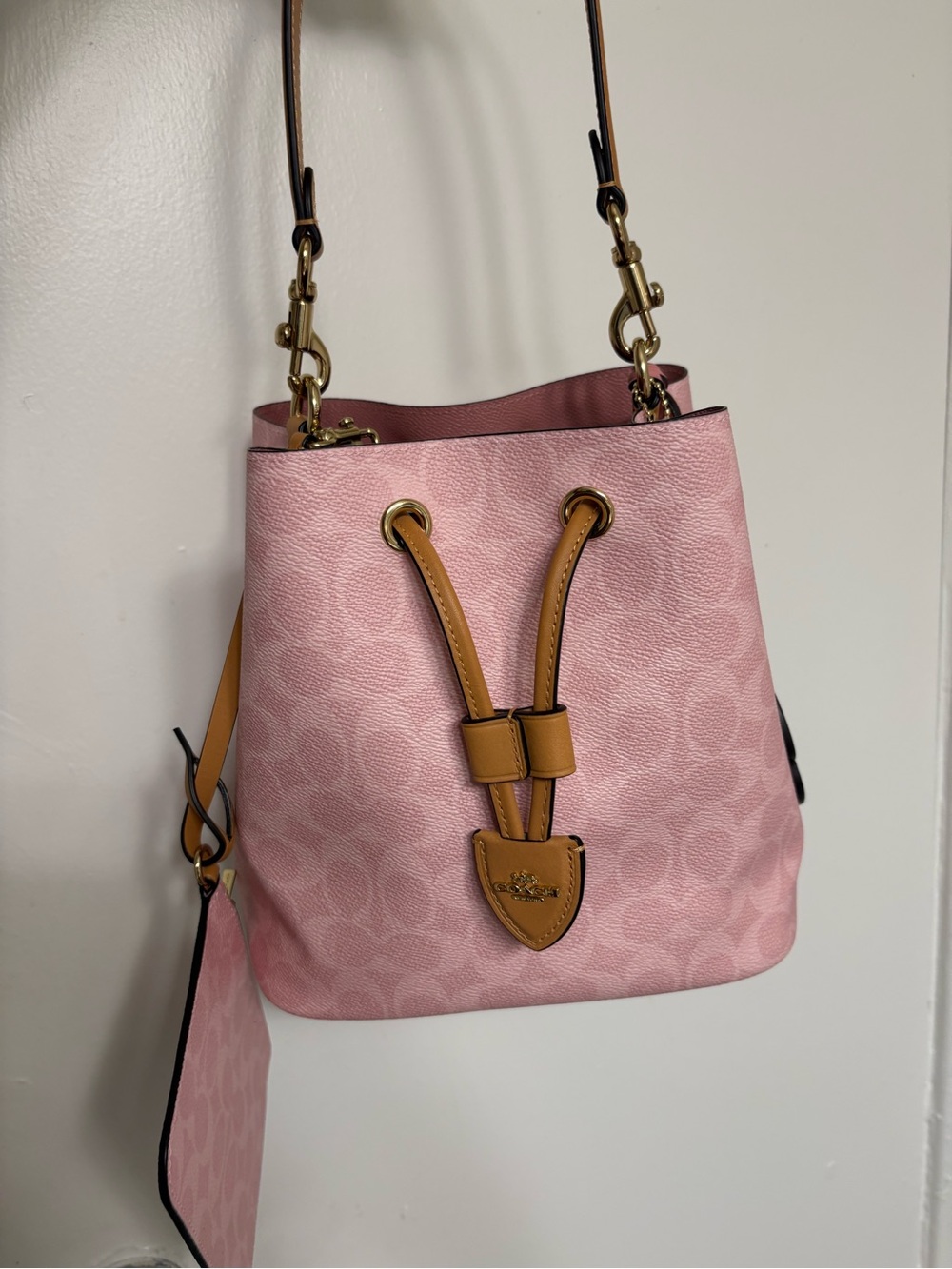 Coach power Pink Signature Drawstring Bucket with Tan Leather Trim